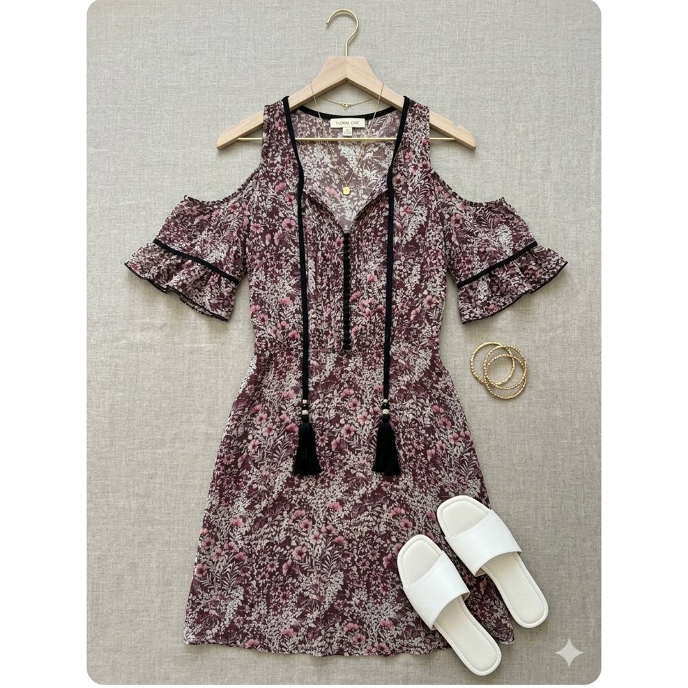 LC Lauren Conrad Burgundy Floral Cold Shoulder Tassel Mini Dress Womens 10